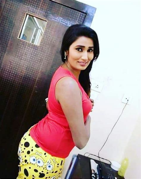 desi bhabhi hot pics|Hot desi bhabhi big boobs porn pics